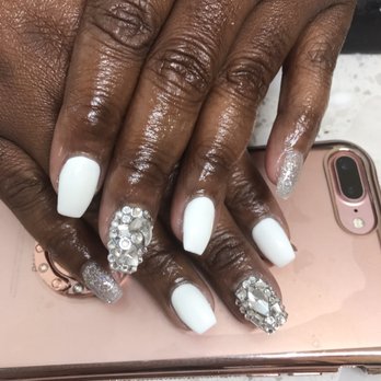 Natomas Nails - They are fast and know what they are doing and the shop is neat and very clean and the owner is very nice and make you feel very welcome. - Nail Salons Near Me - Sacramento, California