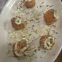 Mozzarella-Stuffed Arancini Mozzarella-Stuffed Arancini