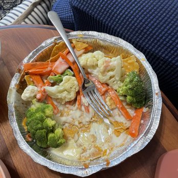 Plaza Azteca - Sicklerville - Do NOT GET Fajita nachos with mixed veggies. - Mexican Near Me - Sicklerville, New Jersey