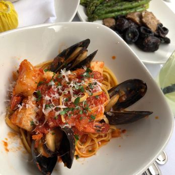 Atlantic Fish - Seafood Near Me - Boston, Massachusetts