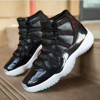 villa sneakers near me