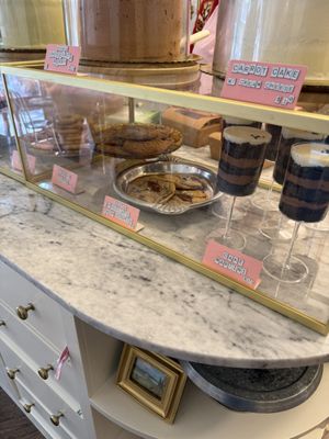 Saint Street Cakes by null