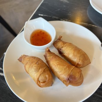 Pho Momma - Shrimp Eggroll - Noodles Near Me - Sacramento, California