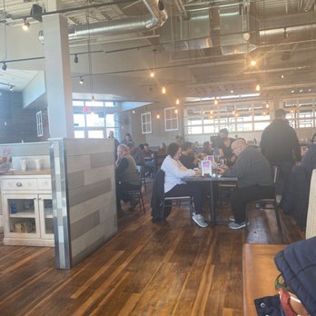 First Watch - Inside - Breakfast & Brunch Near Me - Leesburg, Virginia
