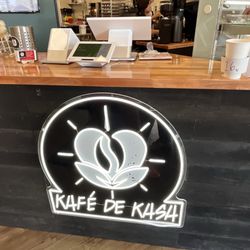 Kafe De Kasa - Front Desk