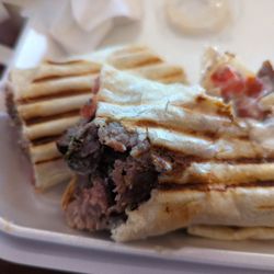 Halal Eats - Tough as a dry shoe !!! Nasty !! Will see how the Chicken Swarma is. This was beef Shawarma..