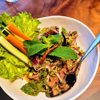 Kin Dee - Nua Nam Tok - Thai Near Me - Bellevue, Washington