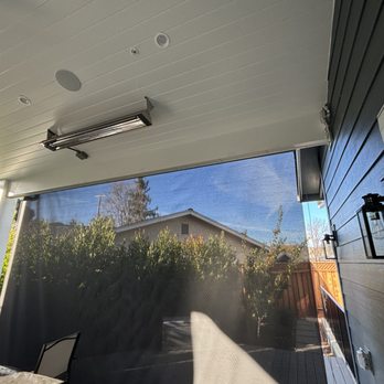 Sun Blinds US - This screen is about 10 feet wide. It does the job, but I was expecting a shade that did not have any waves in it. Too wide = waves. - Shades & Blinds Near Me Sun Blinds US - This screen is about 10 feet wide. It does the job, but I was expecting a shade that did not have any waves in it. Too wide = waves. - Shades & Blinds Near Me