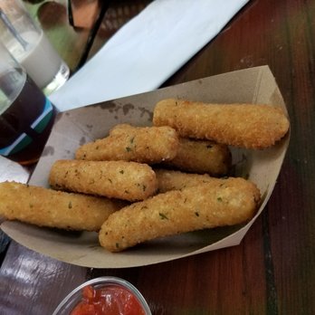 Alice's Restaurant - Cheese sticks - Diners Near Me - Woodside, California Alice's Restaurant - Cheese sticks - Diners Near Me - Woodside, California