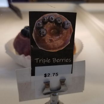 Donut Hub - 8/21/2020 - Donuts Near Me - Orange, California