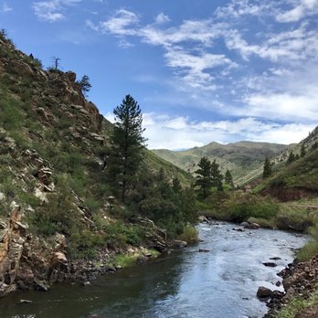 Waterton Canyon - Views certainly don't suck. - Hiking Near Me - Littleton, Colorado Waterton Canyon - Views certainly don't suck. - Hiking Near Me - Littleton, Colorado