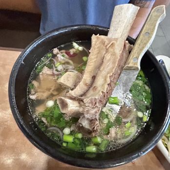 Dong Nai - Short Dong Nai Signature Beef Rib Pho - Vietnamese Near Me - Austin, Texas