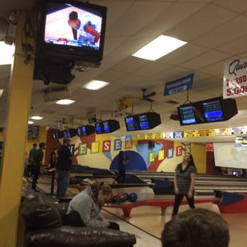 Chelsea Lanes - Packed Saturday night - Amateur Sports Teams Near Me - Chelsea, Michigan Chelsea Lanes - Packed Saturday night - Amateur Sports Teams Near Me - Chelsea, Michigan