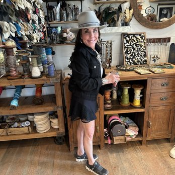 Kemo Sabe Round Top - Fun girls trip to Round Top and getting our own customized Kemosabe custom hat ! - Hats Near Me - Round Top, Texas