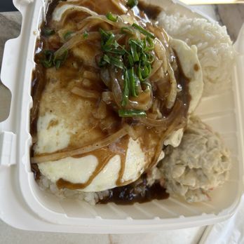 Da Kitchen Maui - Loco Moco - Hawaiian Near Me - Kihei, Hawaii Da Kitchen Maui - Loco Moco - Hawaiian Near Me - Kihei, Hawaii