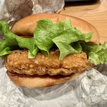 Wendy's - Spicy Chicken Burger - Fast Food Near Me - Surrey, British Columbia Wendy's - Spicy Chicken Burger - Fast Food Near Me - Surrey, British Columbia