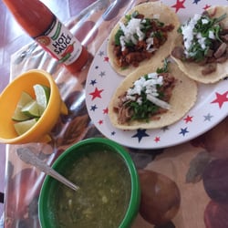 La Tinda & Taqueria - Tacos!