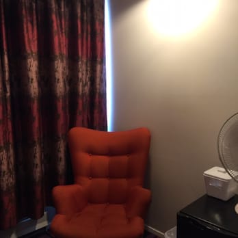Hotel Zed - Hotels Near Me - Victoria, British Columbia