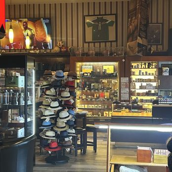 La Casa del Habano - Beer, Wine & Spirits Near Me - Cancún, ROO