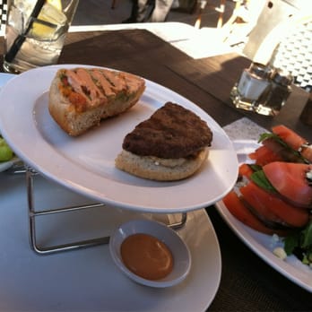Seasons 52 - New American Near Me - Phoenix, Arizona