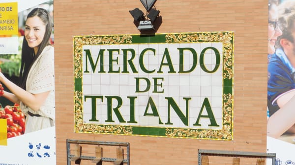 Mercado de Triana by null