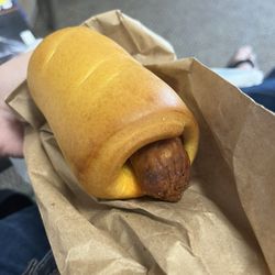 La Catalana Cafe & Bakery - Chorizo roll