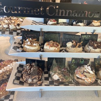 Cinnaholic - Bakeries Near Me - Sugar Land, Texas