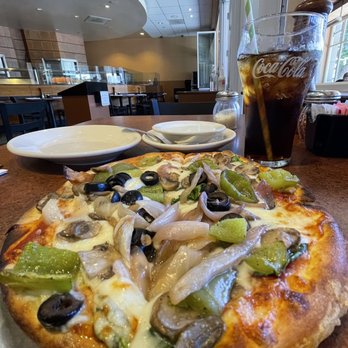 Amici's East Coast Pizzeria - Veggie Pizza - Pizza Near Me - Menlo Park, California