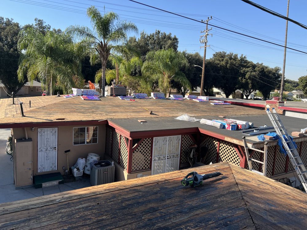 Slide of Saltaire Contractors