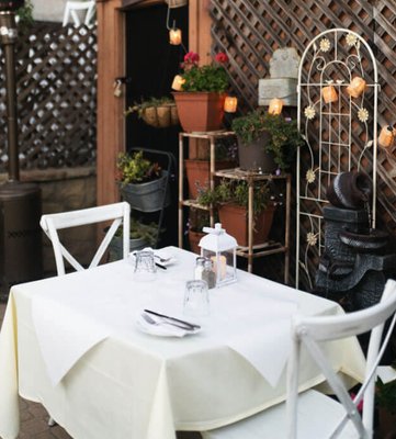 Arnoldi's Cafe by null