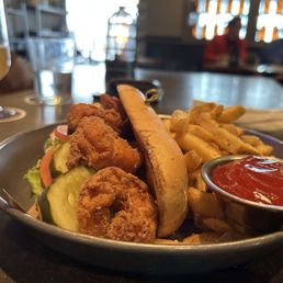 Crispy Shrimp Po Boy