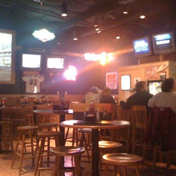 Buffalo Wild Wings - Chicken Wings Near Me - Springdale, Arkansas