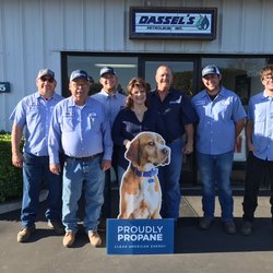 Dassel's Petroleum - The team at Dassel's Hanford location.
