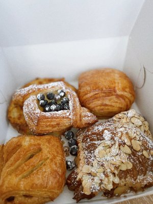 Bakery Honore by null