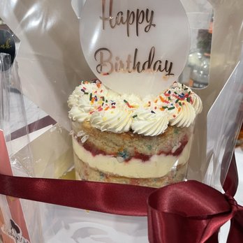 Sienna Cakery - Bakeries Near Me - Hartford, Connecticut Sienna Cakery - Bakeries Near Me - Hartford, Connecticut