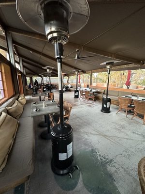 29 Palms Inn by null