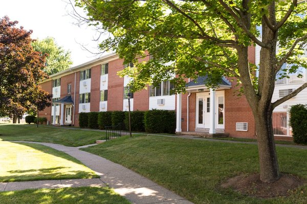 Clintwood Apartments