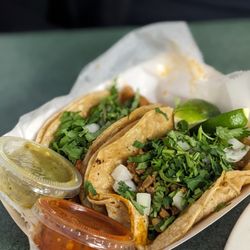Los Atlantes - Al pastor & steak tacos