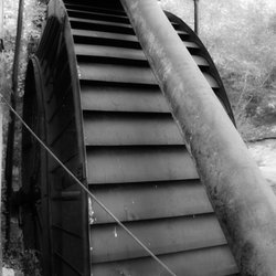 Iron wheel. Notice the water is pumped to the top.