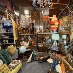 Rhode Island Antiques Mall