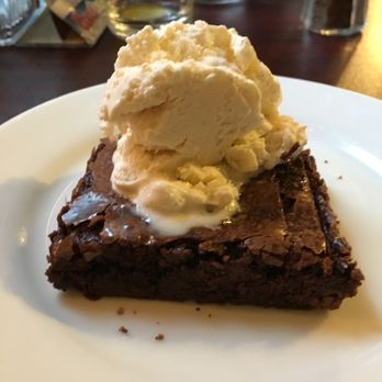 Happy Cooker Restaurant - Brownie with Vanilla Ice Cream - Breakfast & Brunch Near Me - Georgetown, Colorado