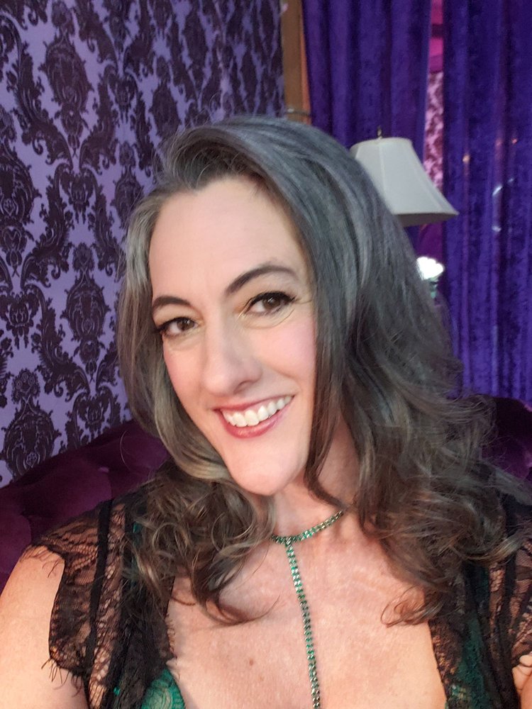 Creations By Miss Prissy Logo