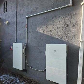 Marconis Construction & Electric - Electricians Near Me