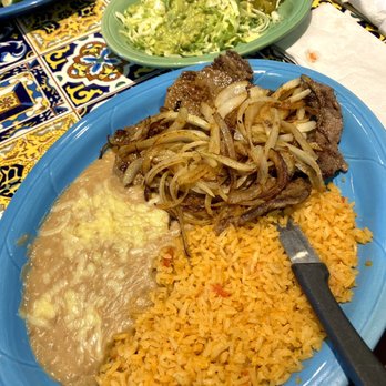 El Salto Mexican Restaurant - Carne asada - Mexican Near Me - Chesterfield, Missouri