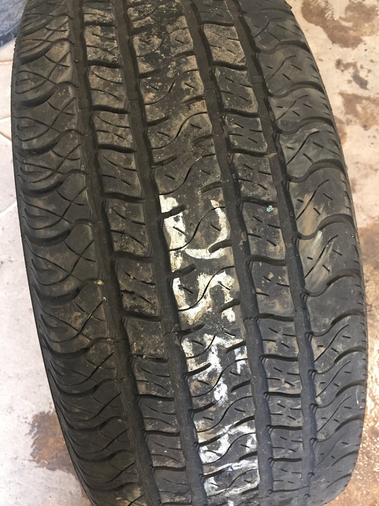 LARRY’S WHEELS AND TIRES 468 Main St W, Valdese, North Carolina