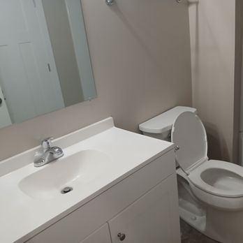 A&E Cleaning - Freshly cleaned bathroom ready for the next tenant to move in - Home Cleaning Near Me - Belle Plaine, Minnesota