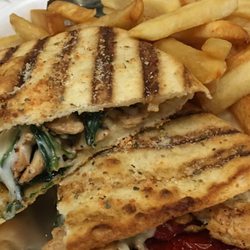 Franco's Pizzeria - Italian Grilled Chicken Panini