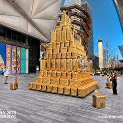 The Shops & Restaurants at Hudson Yards - I love those who yearn for the impossible.  ― Johann Wolfgang von Goethe