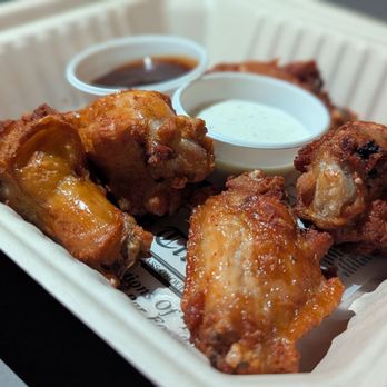 Sandbox Beach Bar - Chicken wings - Cocktail Bars Near Me - San Juan, Puerto Rico Sandbox Beach Bar - Chicken wings - Cocktail Bars Near Me - San Juan, Puerto Rico