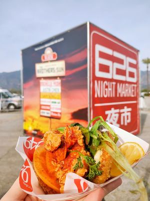 626 Night Market by null